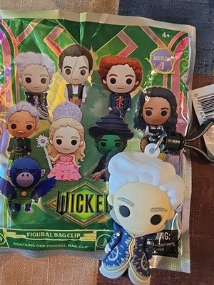 Wicked * Madame Morrible * Blind Bag Clip  Series 1 Monogram