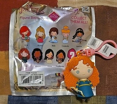 Disney Princesses NEW * Merida Clip * Blind Bag Opened Series 31 Monogram