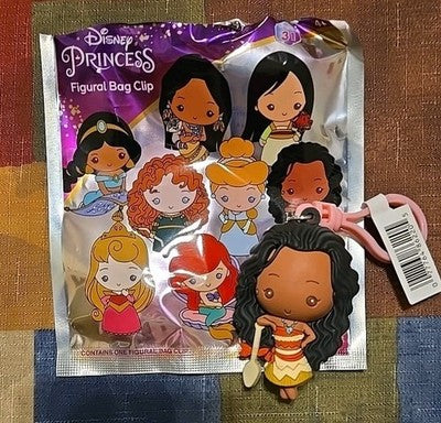 Disney Princesses NEW * Moana Clip * Blind Bag Opened Series 31 Monogram