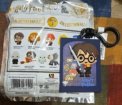 Harry Potter NEW *Harry Potter Badge Chase* Blind Bag Series 3  Monogram