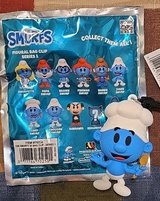 Smurfs NEW *Chef Smurf * Blind Bag Cartoon Key Chain Monogram