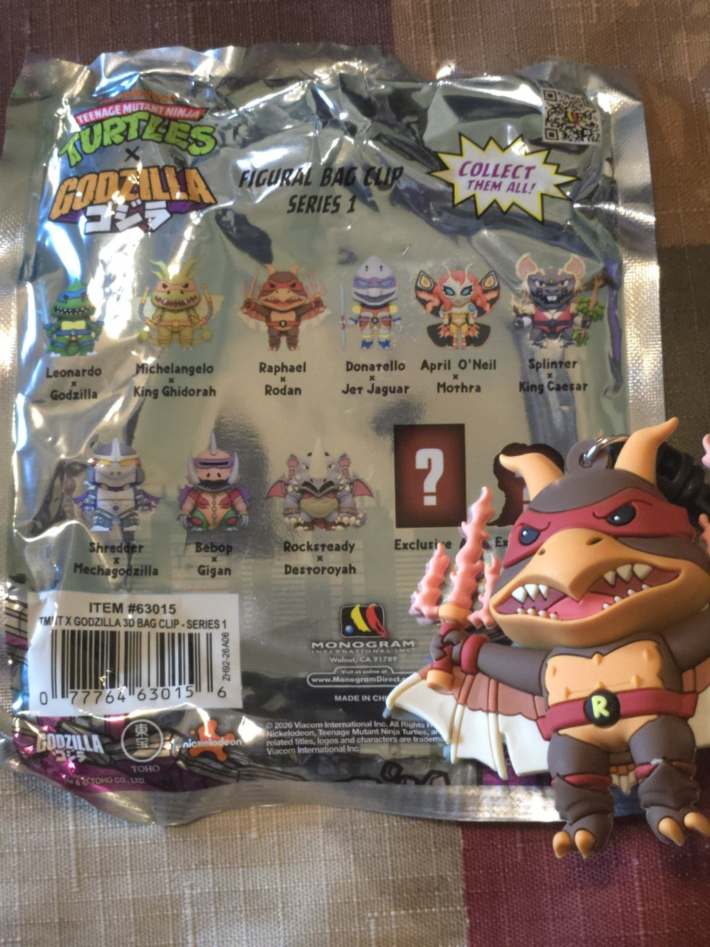 Godzilla x TMNT 3D Figural Blind Bag Clip Raphael X Rodan