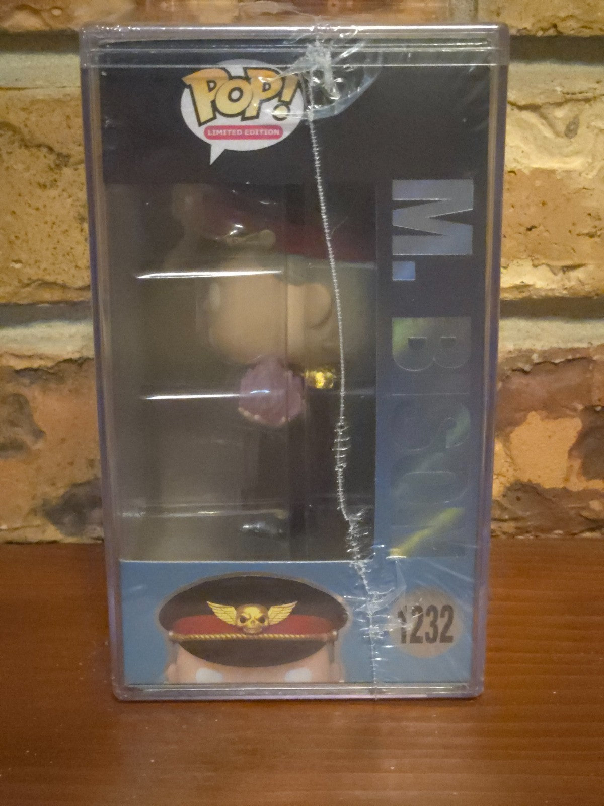 Funko Pop! Street Fighter M. Bison #1232 Glow-in-the-Dark SDCC 2026 CON STICKER