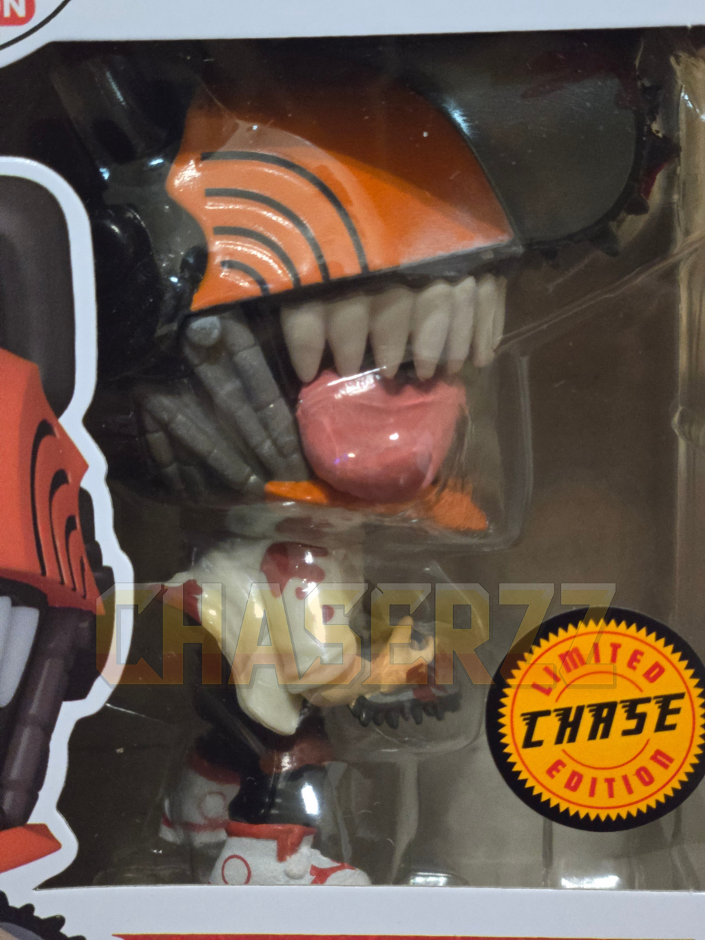 Funko Pop Chainsaw Man 1677 Common & Chase Bundle