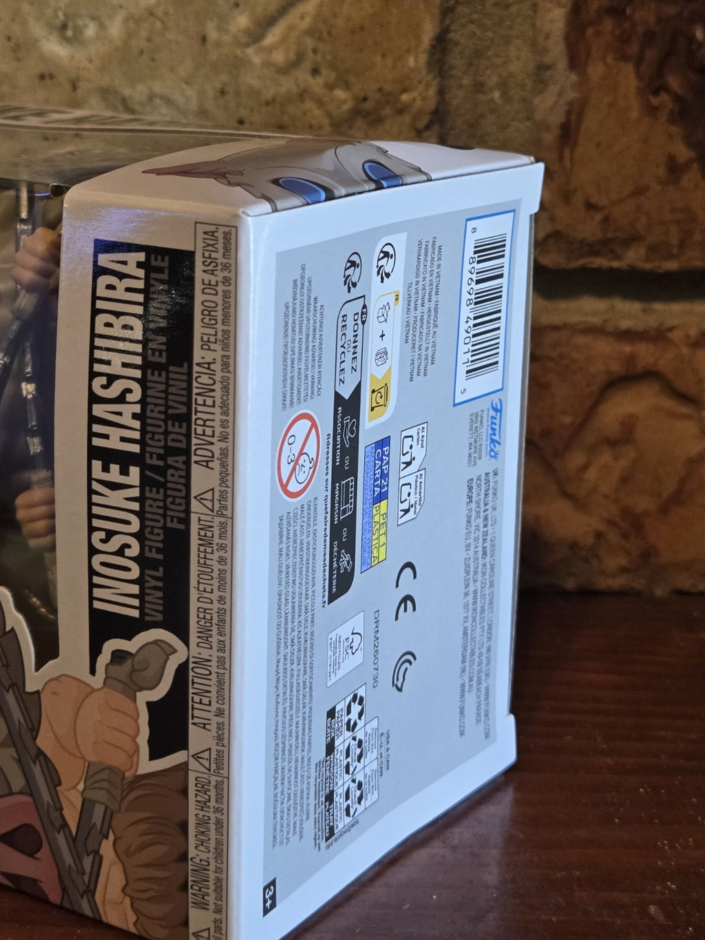 Funko Pop! Inosuke Hashibira #870 Demon Slayer Kimetsu no Yaiba (Box Damage)