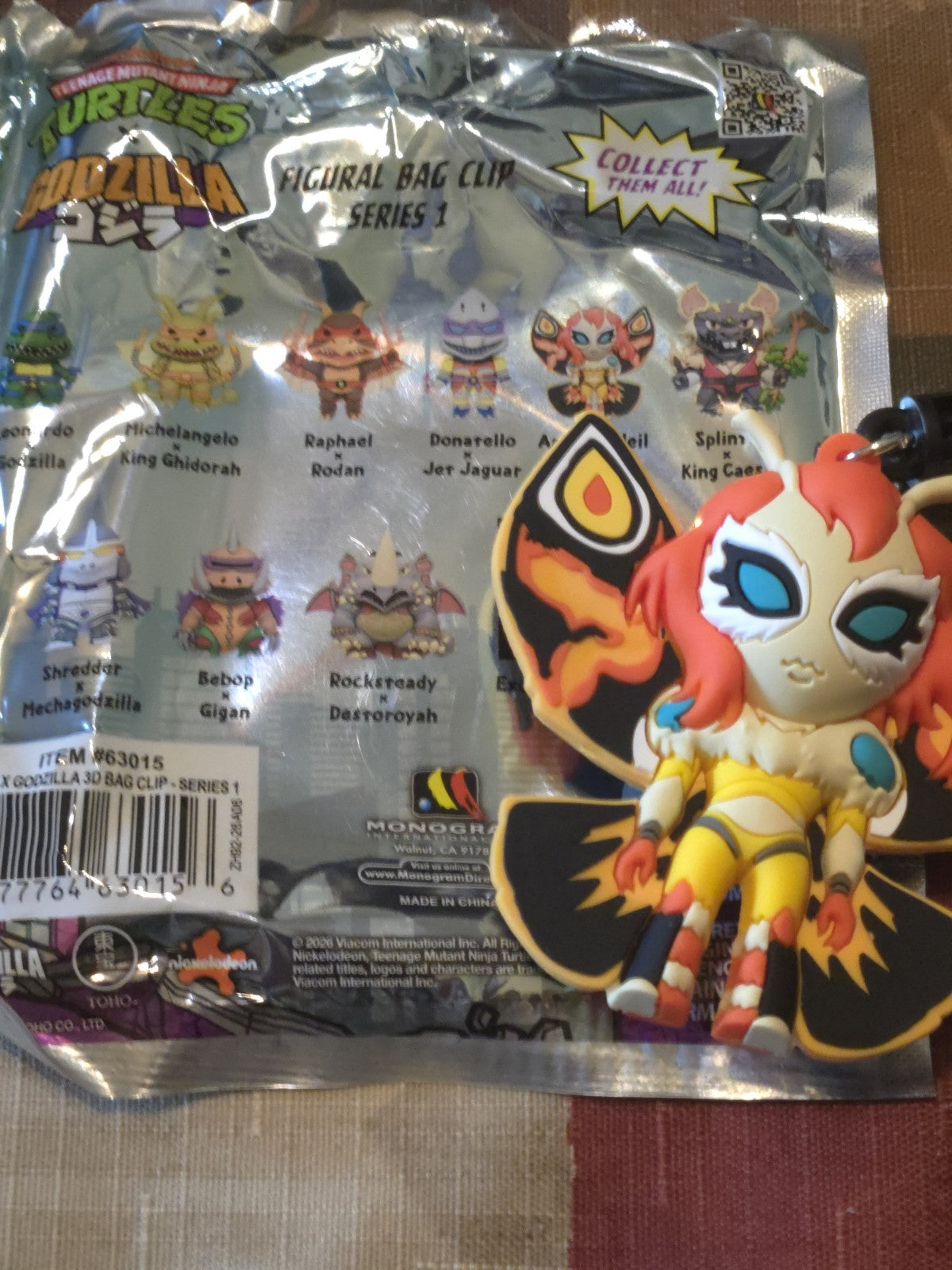Godzilla x TMNT 3D Figural Blind Bag Clip April O'Neil X Mothra