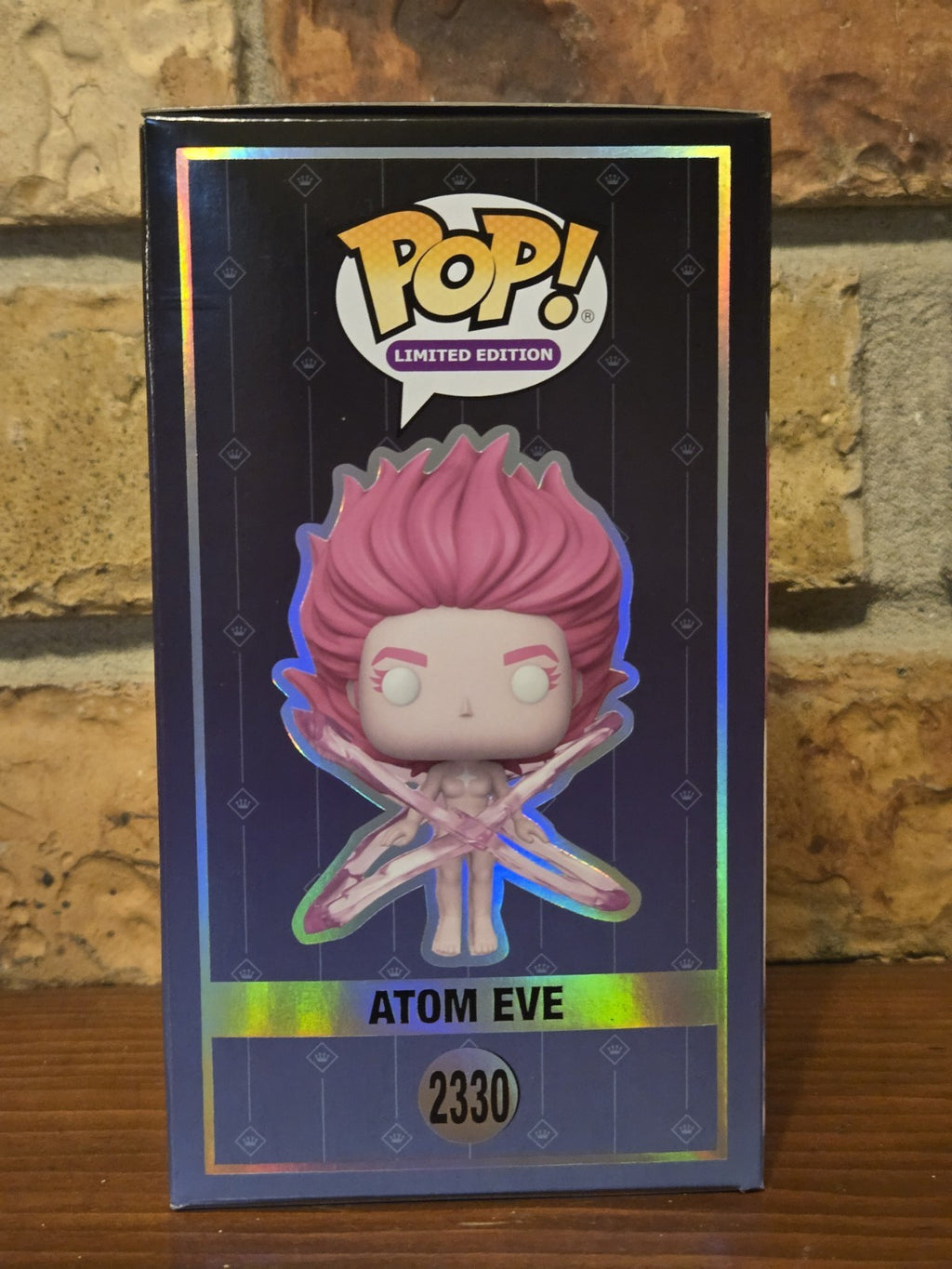 Funko POP! Invincible Atom Eve (Pink Energy) #2330 LE 7500 IN HAND + Protector 