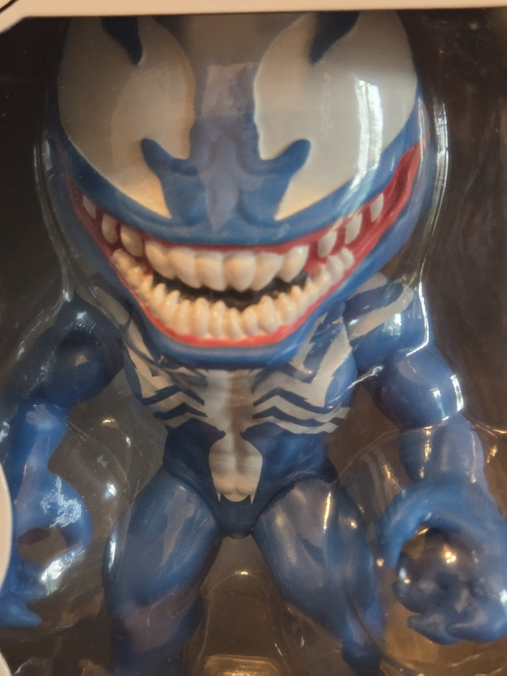 Funko POP! Games Marvel Rivals Venom #1218 (CHASE)