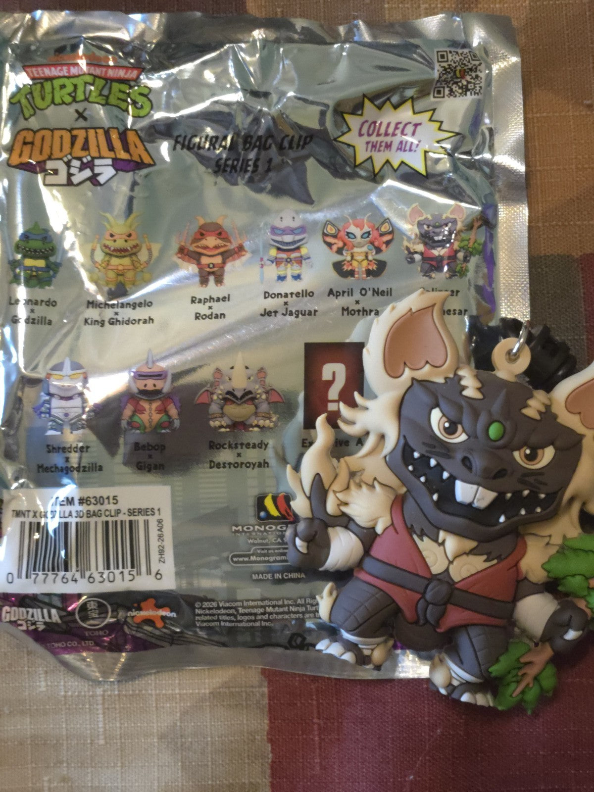Godzilla x TMNT 3D Figural Blind Bag Clip Splinter X King Caesar