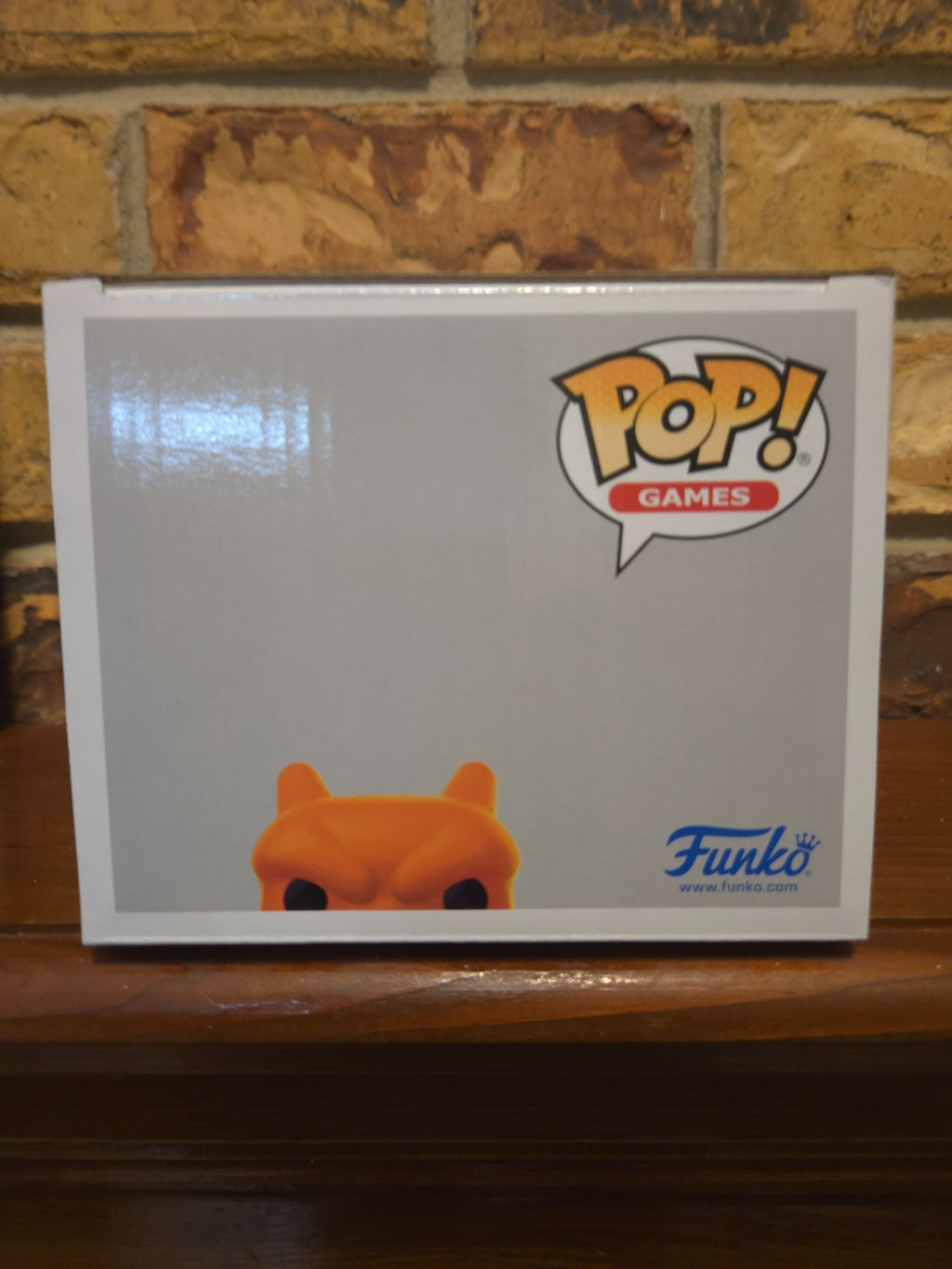 Funko Pop! Games: Pokemon Charizard #1213 Premium