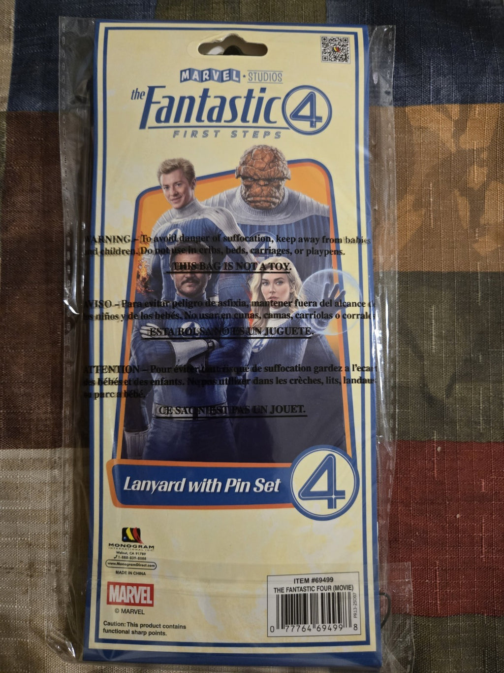 2025 Marvel The Fantastic 4 First Steps Lanyard Pin Set Exclusive NEW Sealed