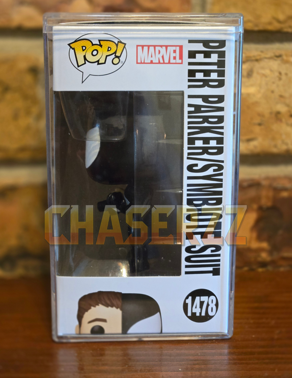 Funko Pop! Peter Parker/Symbiote Suit (GITD) (Chase) With Hard Case