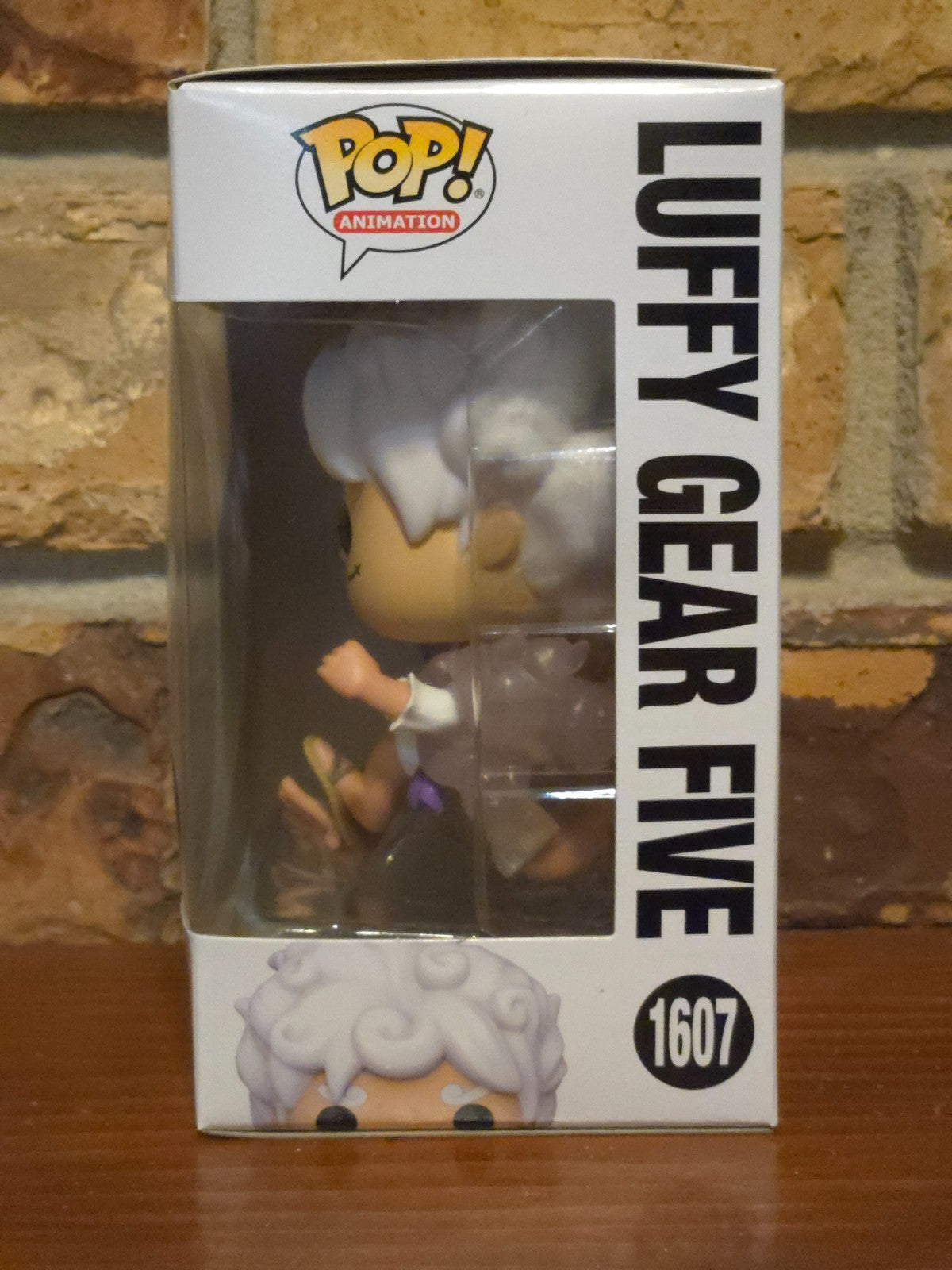 Funko Pop! One Piece  Luffy Gear Five #1607 (Glow Chase)
