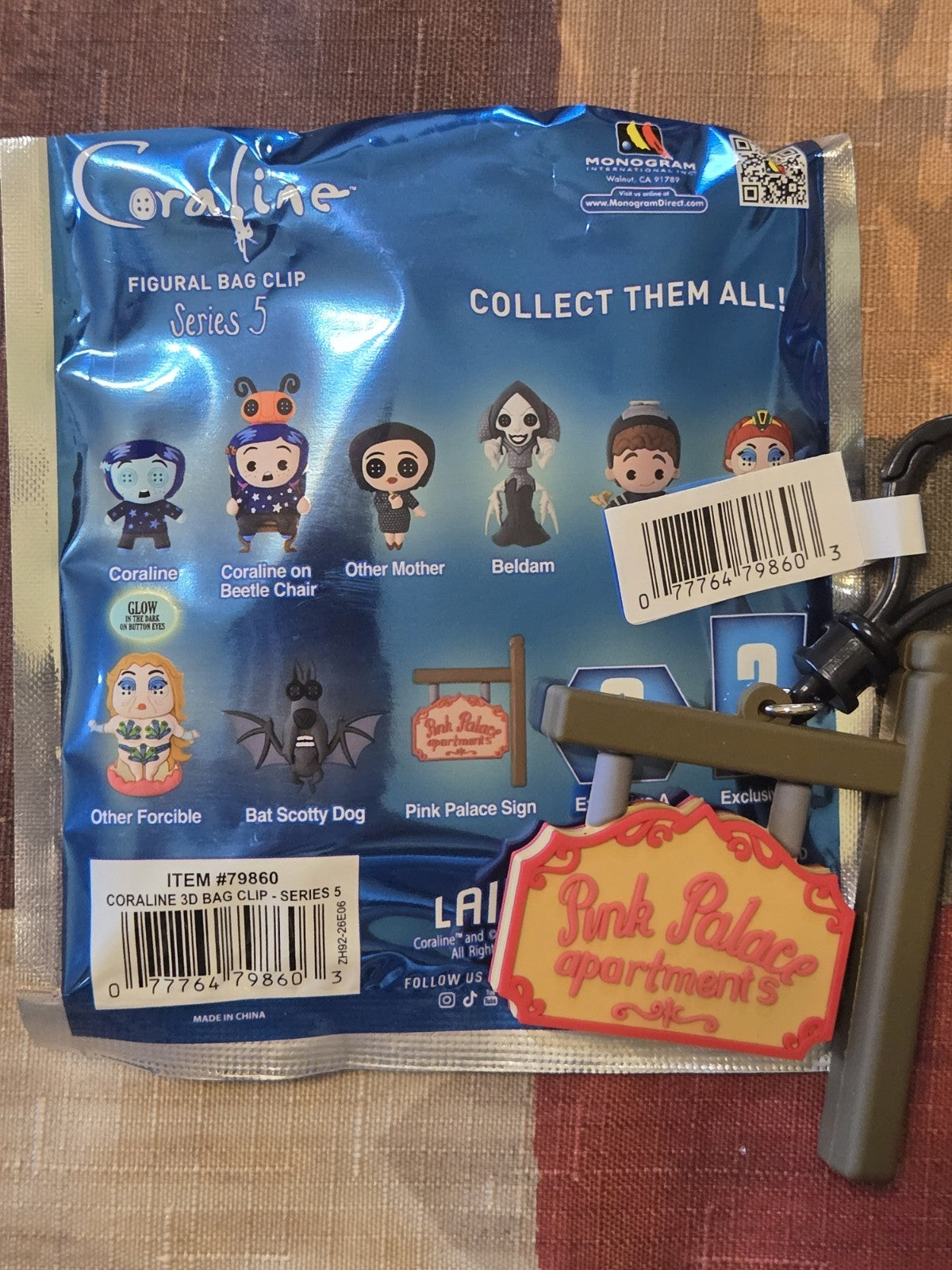 Coraline Series 5 Figural Blind Bag Clip Pink Palace Sign