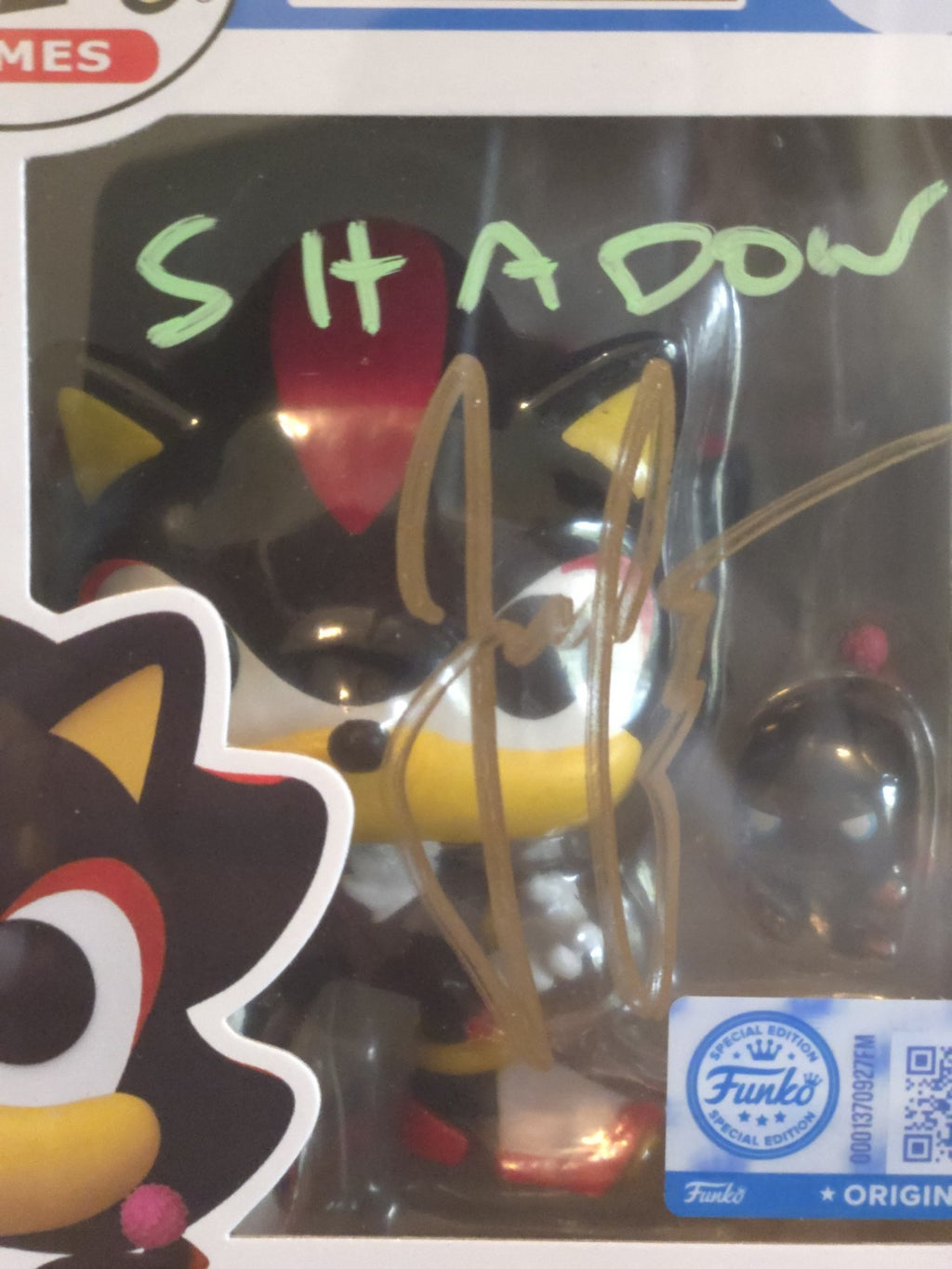 Funko Pop! Sonic The Hedgehog Shadow With Dark Chao #1151 Flocked SE W/Protector
