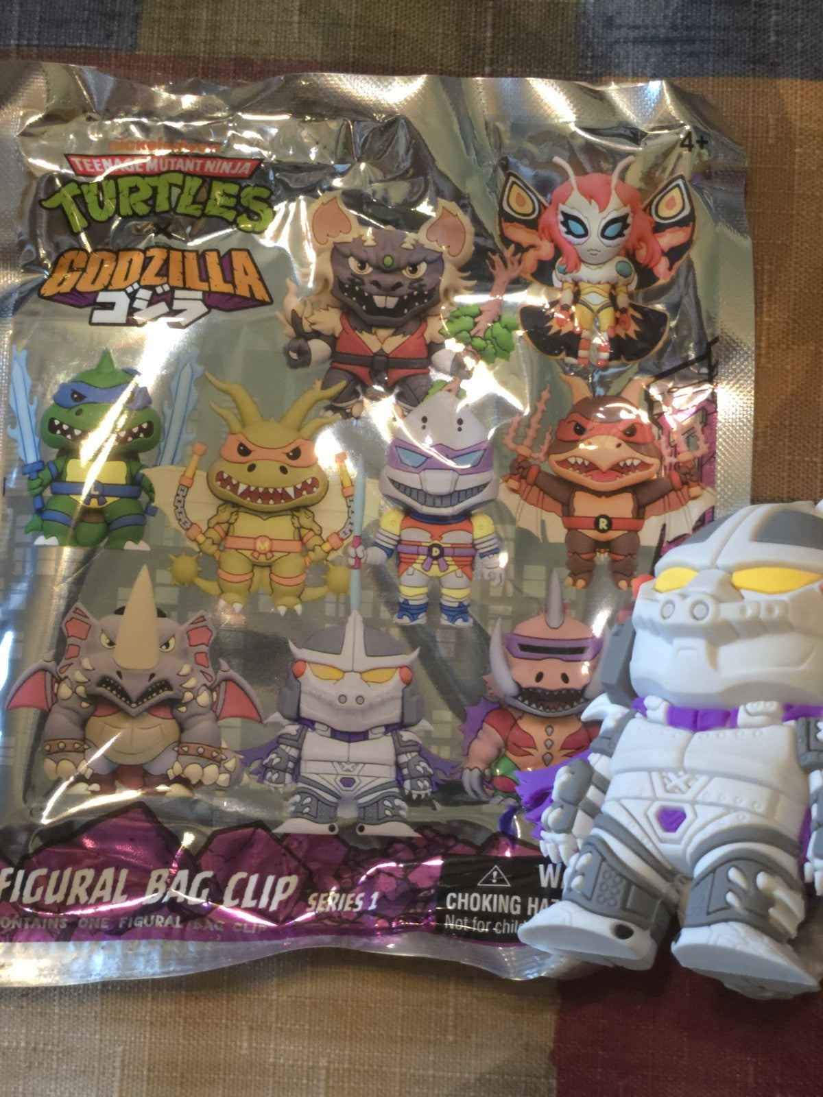 Godzilla x TMNT 3D Figural Blind Bag Clip Shredder X Mechagodzilla
